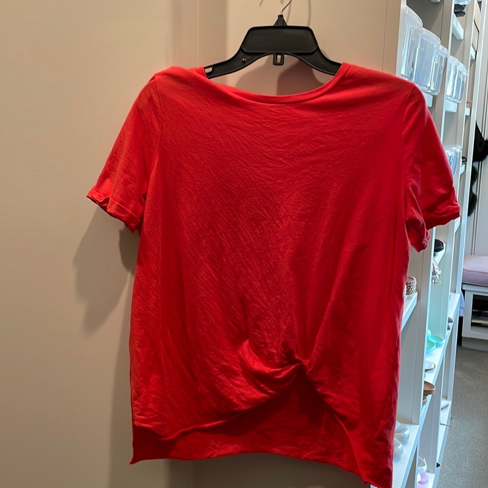 Zella Red Short Sleeve Twist-Front Tee